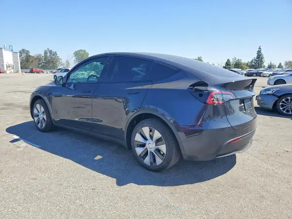 7SAYGDED9RF054299 2024 TESLA MODEL Y - Image 2