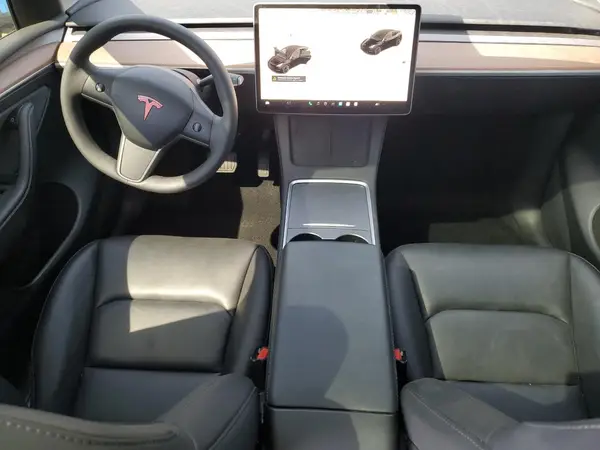 7SAYGDED9RF103372 2024 TESLA MODEL Y - Image 8
