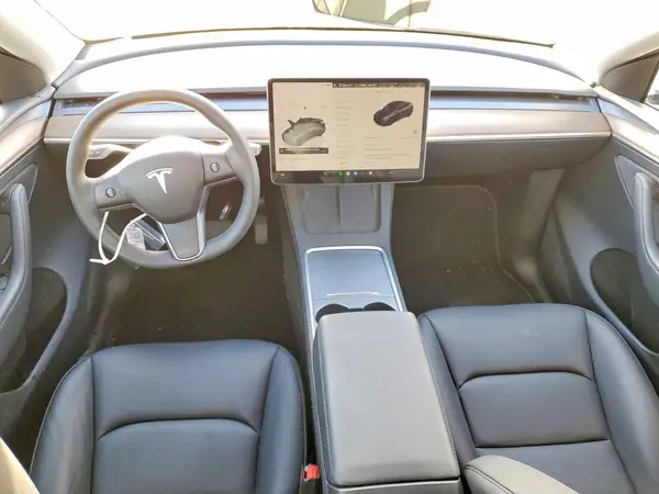 7SAYGDED9RF103839 2024 TESLA MODEL Y - Image 8