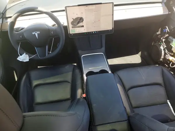 7SAYGDED9RF118244 2024 TESLA MODEL Y - Image 8