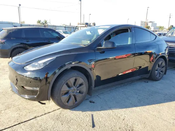 7SAYGDED9RF121533 2024 TESLA MODEL Y - Image 1