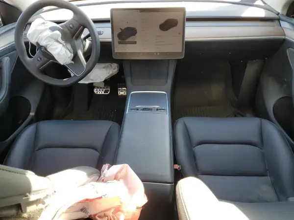 7SAYGDED9RF121533 2024 TESLA MODEL Y - Image 8