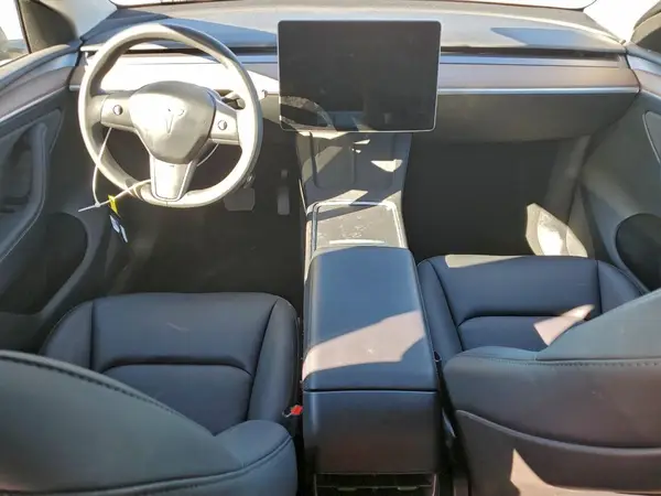 7SAYGDED9RF123346 2024 TESLA MODEL Y - Image 8