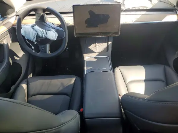 7SAYGDED9RF169081 2024 TESLA MODEL Y - Image 8