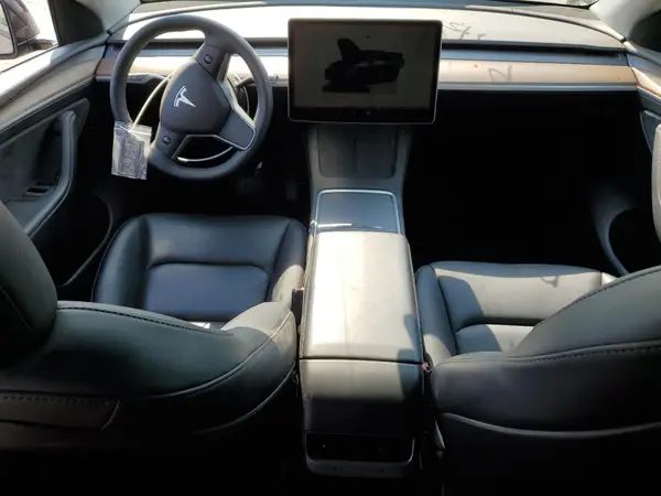7SAYGDED9RF179755 2024 TESLA MODEL Y - Image 8