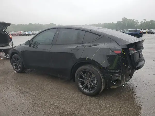 7SAYGDED9RF195941 2024 TESLA MODEL Y - Image 2