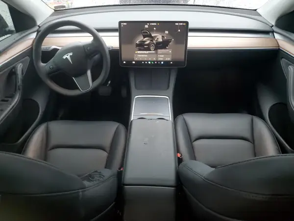 7SAYGDED9RF195941 2024 TESLA MODEL Y - Image 8