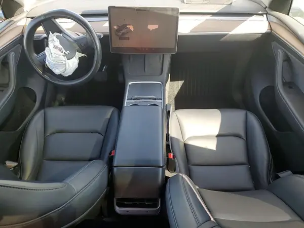7SAYGDED9RF197687 2024 TESLA MODEL Y - Image 8