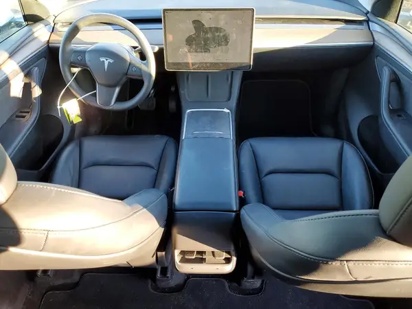 7SAYGDED9RF202810 2024 TESLA MODEL Y - Image 8
