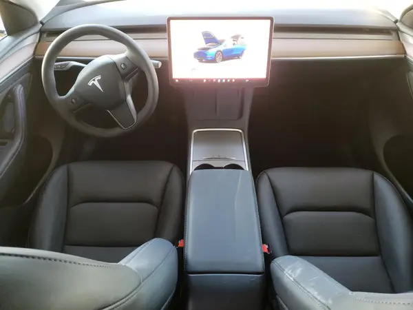 7SAYGDED9RF206257 2024 TESLA MODEL Y - Image 8