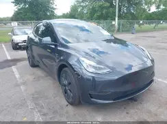 7SAYGDED9RF213760 2024 TESLA MODEL Y