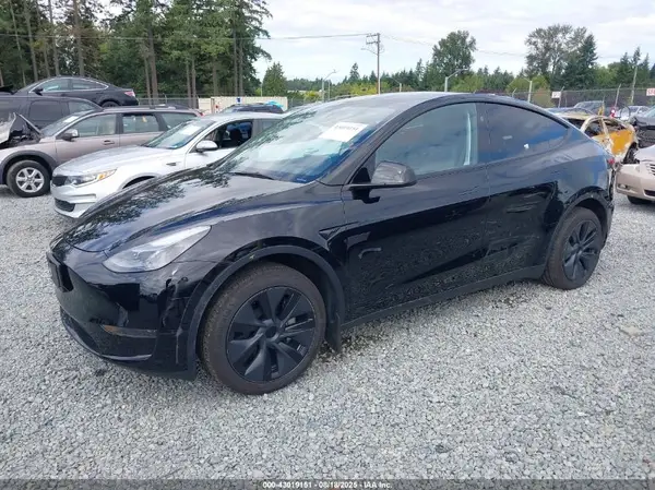 7SAYGDED9SA350099 2025 TESLA MODEL Y - Image 2