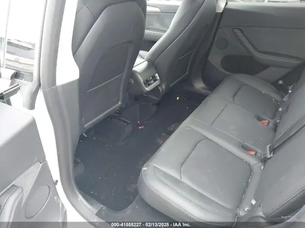 7SAYGDED9SA357876 2025 TESLA MODEL Y - Image 8
