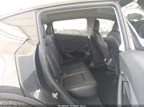 7SAYGDED9SF215319 2025 TESLA MODEL Y - Image 8