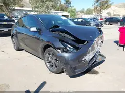 7SAYGDED9SF217538 2025 TESLA MODEL Y