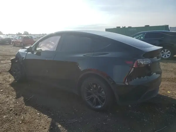 7SAYGDED9SF238308 2025 TESLA MODEL Y - Image 2