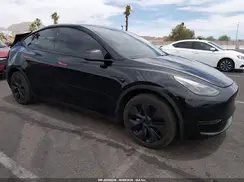 7SAYGDED9SF313878 2025 TESLA MODEL Y