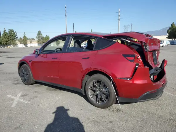 7SAYGDED9SF317722 2025 TESLA MODEL Y - Image 2