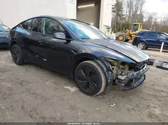 7SAYGDED9TA418273 2026 TESLA MODEL Y