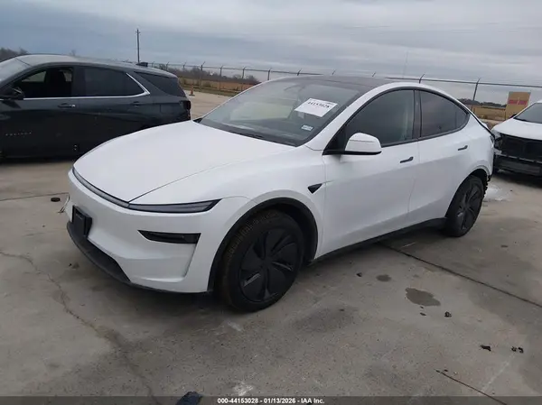 7SAYGDED9TA424879 2026 TESLA MODEL Y - Image 2