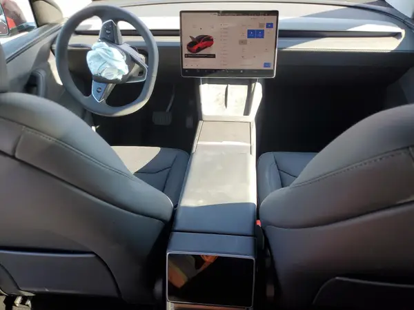 7SAYGDED9TA425479 2026 TESLA MODEL Y - Image 8