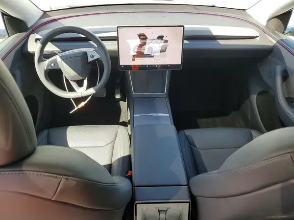 7SAYGDED9TA459180 2026 TESLA MODEL Y - Image 8