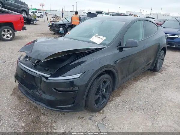 7SAYGDED9TA476352 2026 TESLA MODEL Y - Image 2