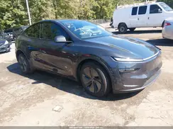 7SAYGDED9TA477677 2026 TESLA MODEL Y