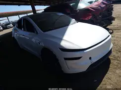 7SAYGDED9TA588990 2026 TESLA MODEL Y