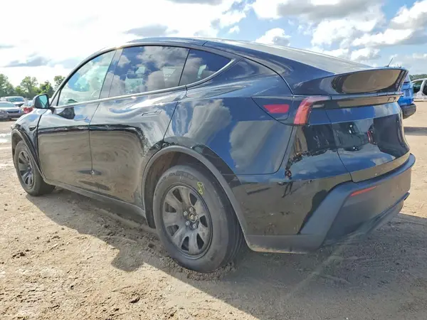 7SAYGDED9TA594174 2026 TESLA MODEL Y - Image 2