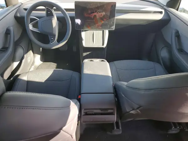 7SAYGDED9TA596877 2026 TESLA MODEL Y - Image 8