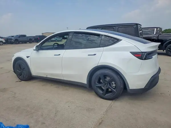 7SAYGDED9TA597026 2026 TESLA MODEL Y - Image 2