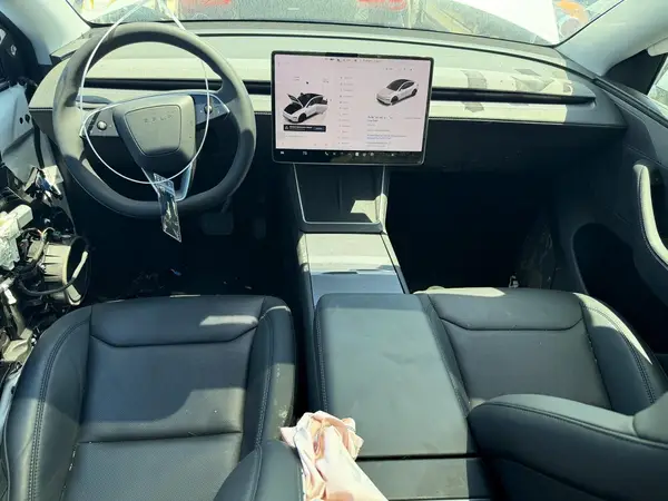 7SAYGDED9TA597026 2026 TESLA MODEL Y - Image 8