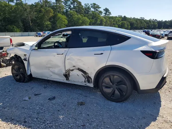 7SAYGDED9TA639209 2026 TESLA MODEL Y - Image 2
