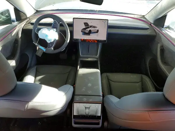 7SAYGDED9TF369076 2026 TESLA MODEL Y - Image 8