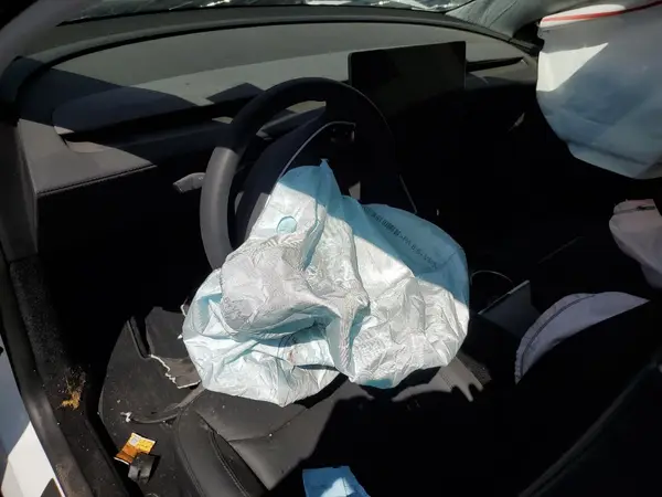7SAYGDED9TF380949 2026 TESLA MODEL Y - Image 8