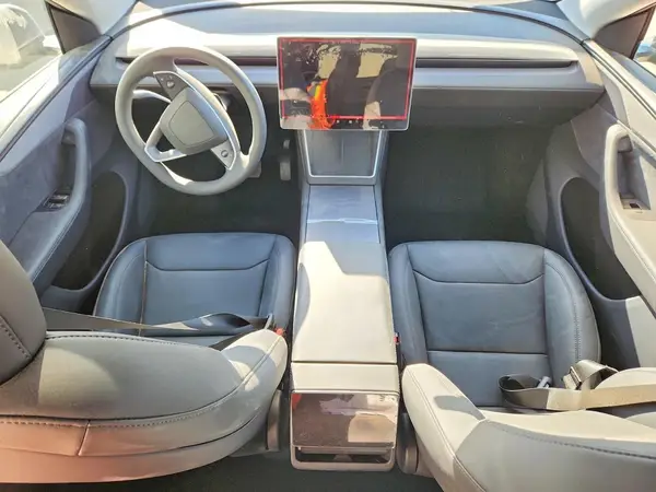 7SAYGDED9TF384189 2026 TESLA MODEL Y - Image 8