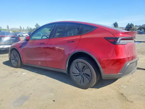 7SAYGDED9TF409978 2026 TESLA MODEL Y - Image 2