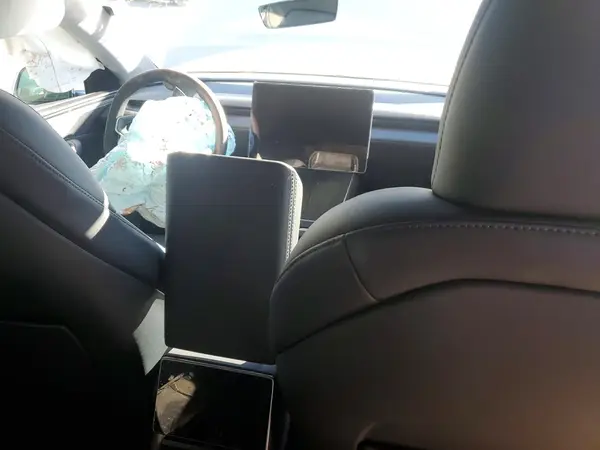 7SAYGDED9TF451020 2026 TESLA MODEL Y - Image 8