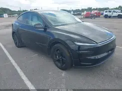 7SAYGDED9TF529697 2026 TESLA MODEL Y