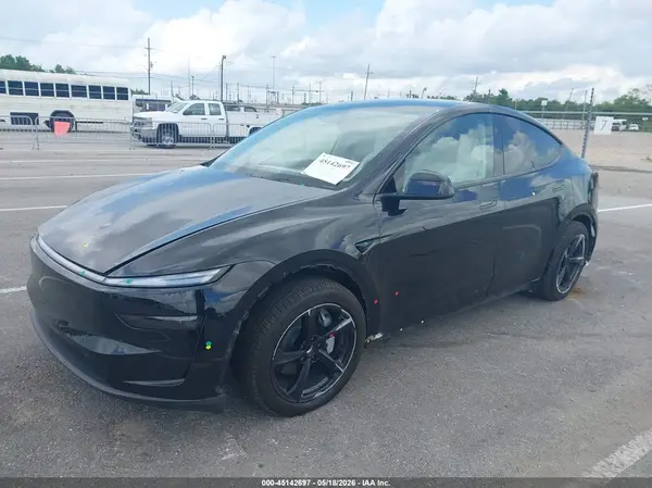 7SAYGDED9TF529697 2026 TESLA MODEL Y - Image 2