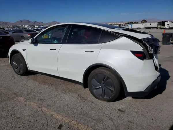 7SAYGDED9TF539405 2026 TESLA MODEL Y - Image 2