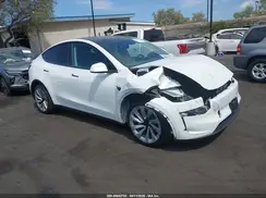 7SAYGDED9TF548332 2026 TESLA MODEL Y