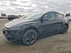 7SAYGDED9TF565597 2026 TESLA MODEL Y