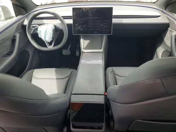 7SAYGDED9TF614359 2026 TESLA MODEL Y - Image 8