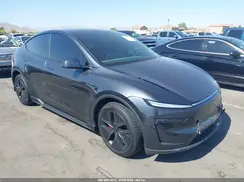 7SAYGDED9TF626172 2026 TESLA MODEL Y
