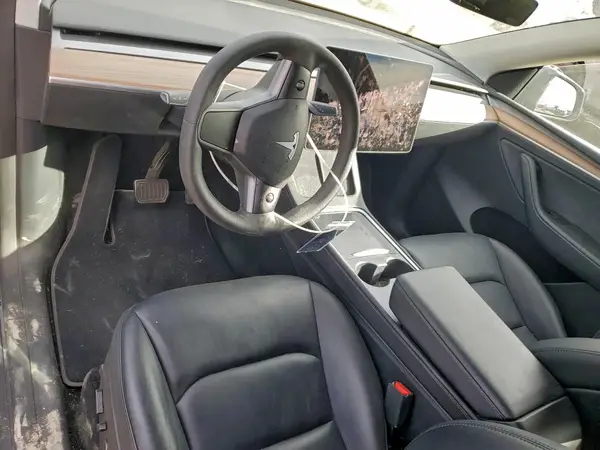 7SAYGDEDXPF940421 2023 TESLA MODEL Y - Image 8
