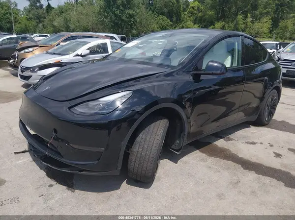 7SAYGDEDXPF941293 2023 TESLA MODEL Y - Image 2