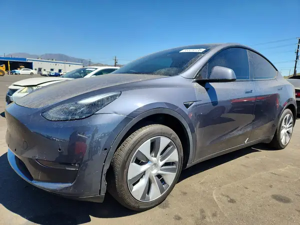 7SAYGDEDXPF949734 2023 TESLA MODEL Y - Image 1