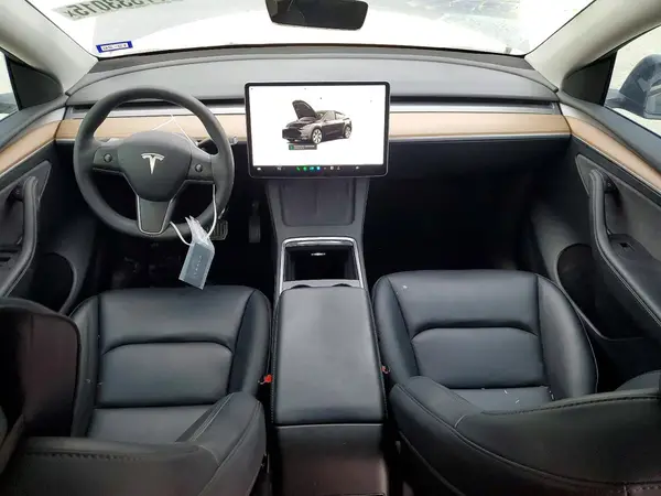 7SAYGDEDXPF950088 2023 TESLA MODEL Y - Image 8